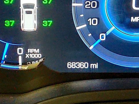 Used 2020 Cadillac Escalade Luxury AWD/4WD image 15