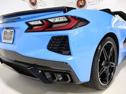 Used 2023 Chevrolet Corvette Stingray Preferred Conv w/ Battery Protection Package RWD image 80