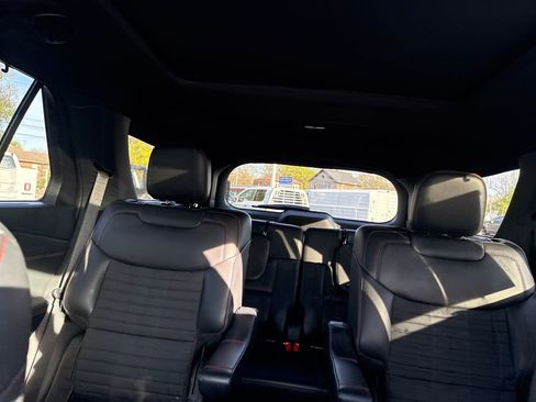 Used 2025 Ford Explorer ST-Line w/ Premium Package AWD/4WD image 47