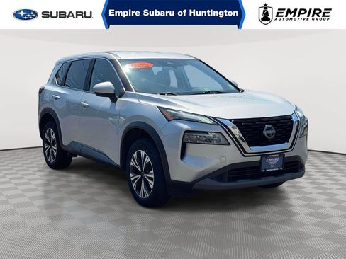 Used 2023 Nissan Rogue SV FWD image 1