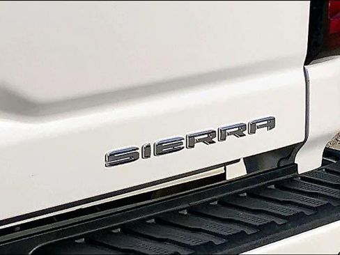 Used 2021 GMC Sierra 2500 Denali w/ Denali Ultimate Package image 29