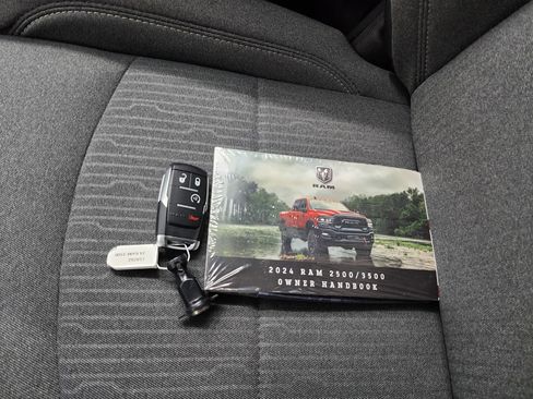 Used 2024 RAM 3500 Big Horn w/ Night Edition image 48