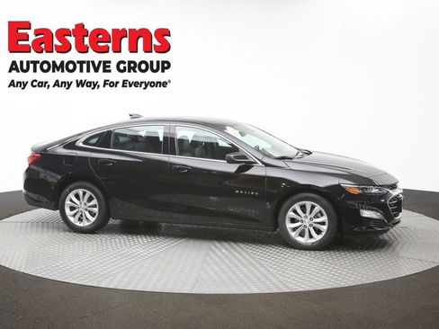 Used 2022 Chevrolet Malibu LT w/ Leather Package FWD image 46
