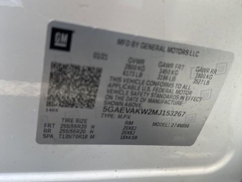 Used 2021 Buick Enclave Essence w/ Sport Touring Edition image 7