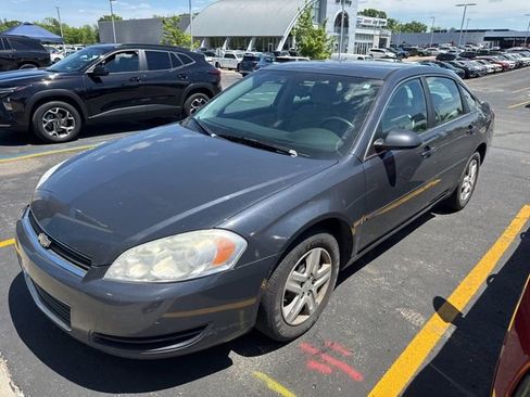 Used 2008 Chevrolet Impala LS FWD image 2