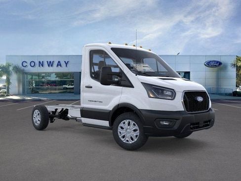 New 2026 Ford Transit 350 w/ Interior Upgrade Package image 7