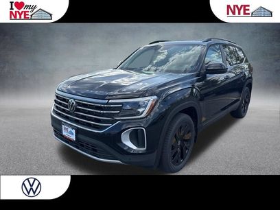 New 2026 Volkswagen Atlas SE
