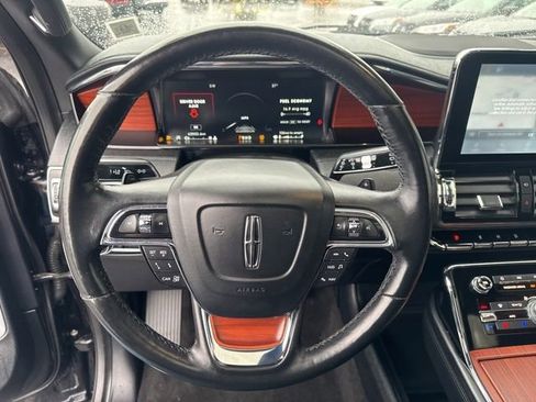 Used 2020 Lincoln Navigator Reserve w/ Equipment Group 208A Reserve image 13