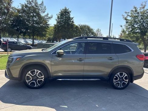 Used 2024 Subaru Ascent Limited w/ Technology Package AWD/4WD image 11