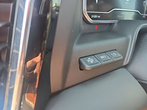 Used 2024 GMC Sierra 1500 Denali Ultimate AWD/4WD image 17
