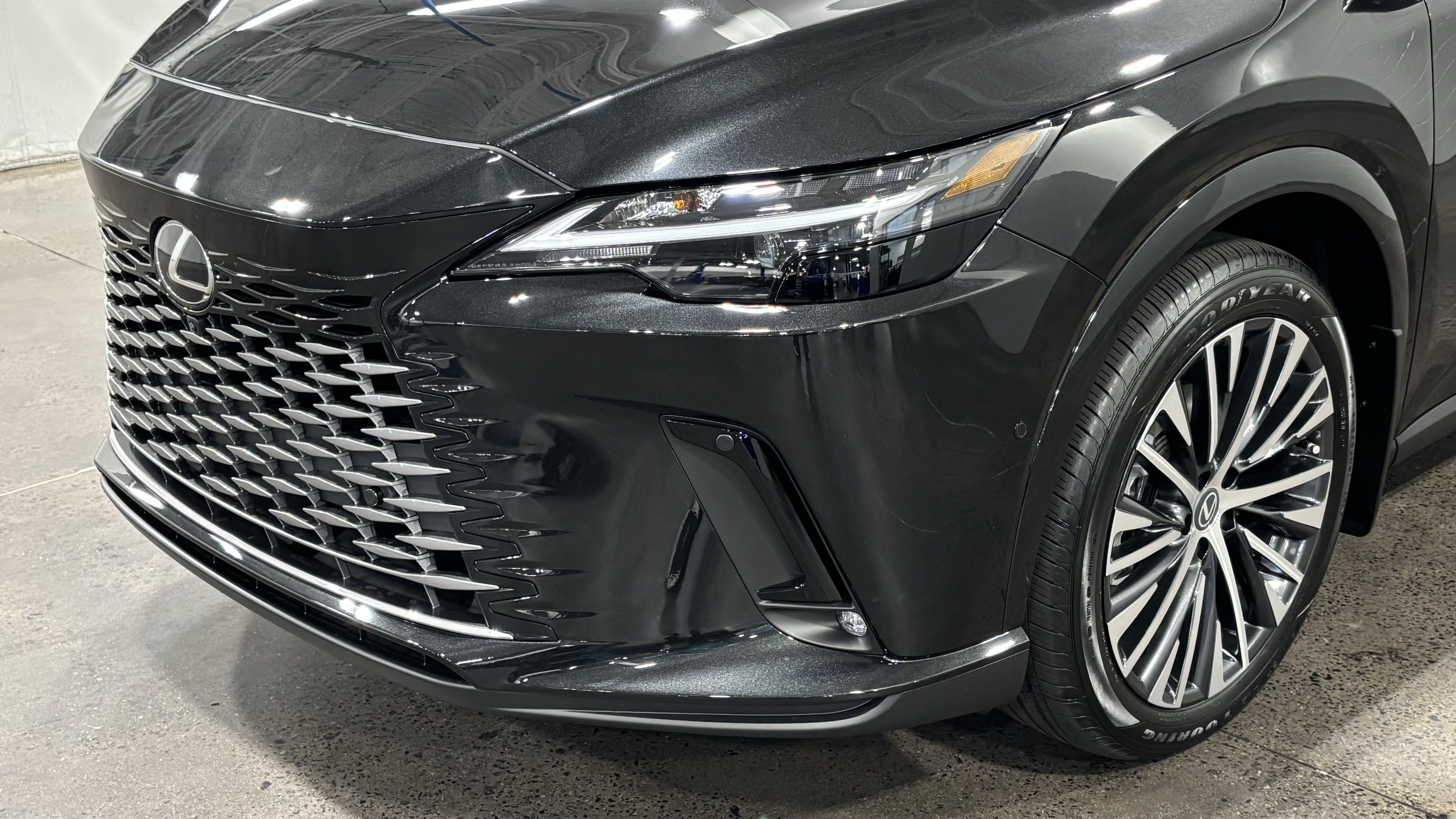 New 2026 Lexus RX 350h AWD/4WD image 12