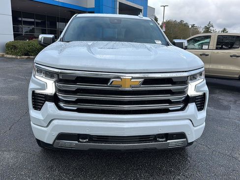 New 2026 Chevrolet Silverado 1500 High Country w/ High Country Premium Package image 7