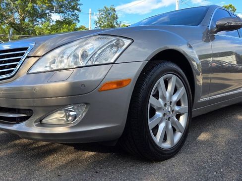 Used 2007 Mercedes-Benz S 550 4MATIC image 7