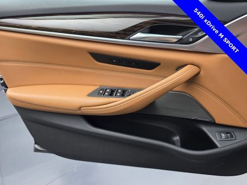 Used 2019 BMW 540i xDrive w/ M Sport Package image 26