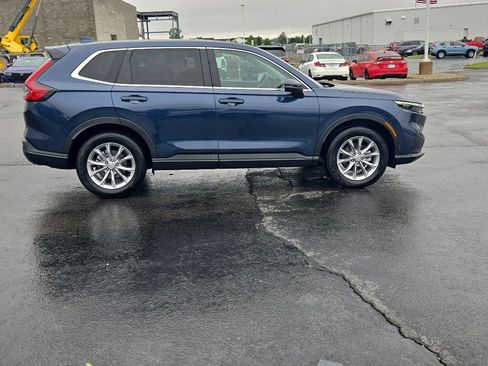 Certified 2024 Honda CR-V EX image 10