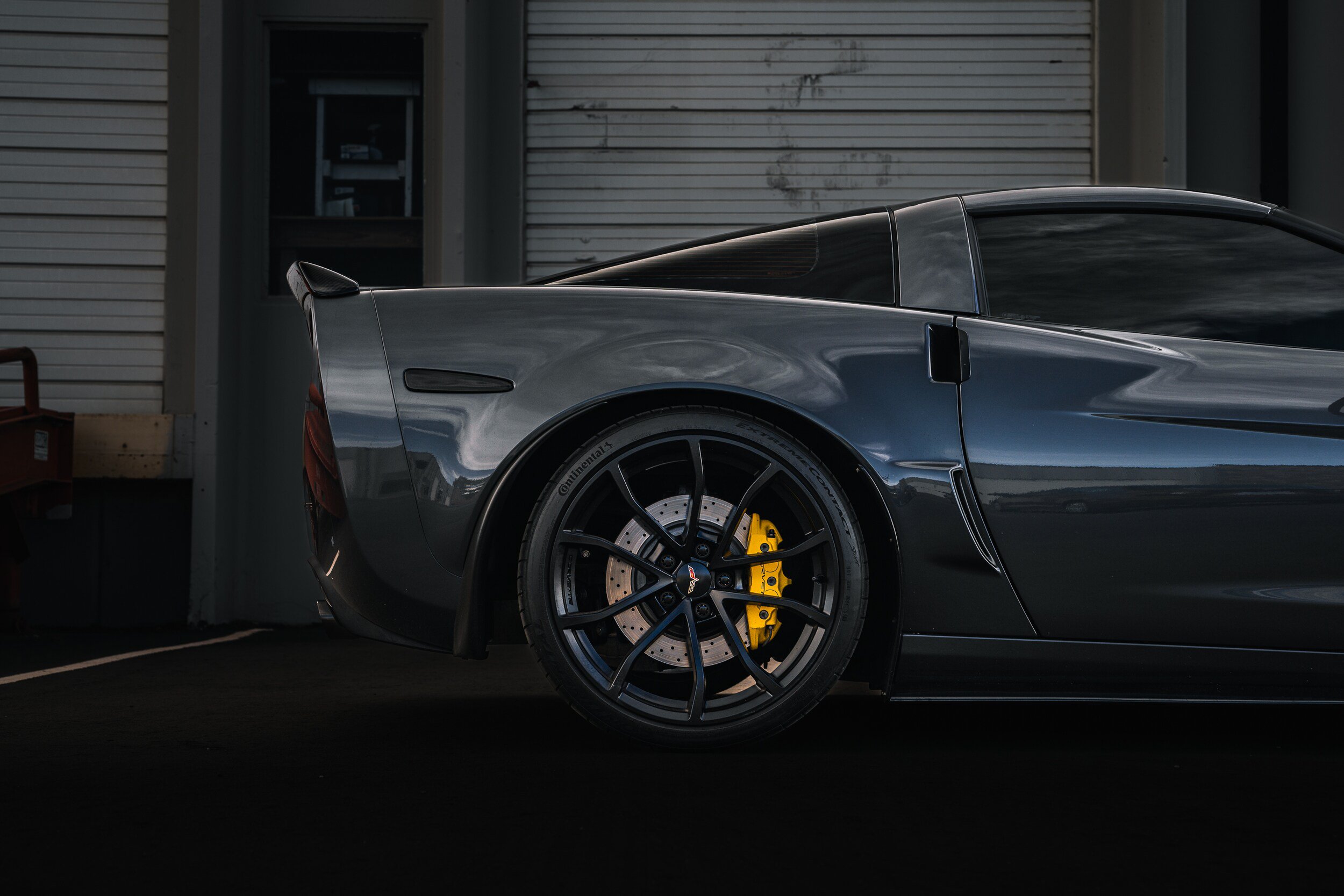 Used 2012 Chevrolet Corvette Z06 w/ 2LZ Preferred Equipment Group RWD image 11