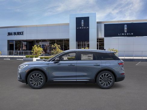 New 2025 Lincoln Corsair Reserve image 2