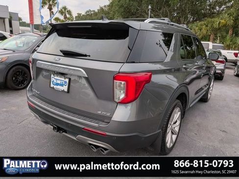 Used 2024 Ford Explorer Platinum w/ Technology Package AWD/4WD image 3