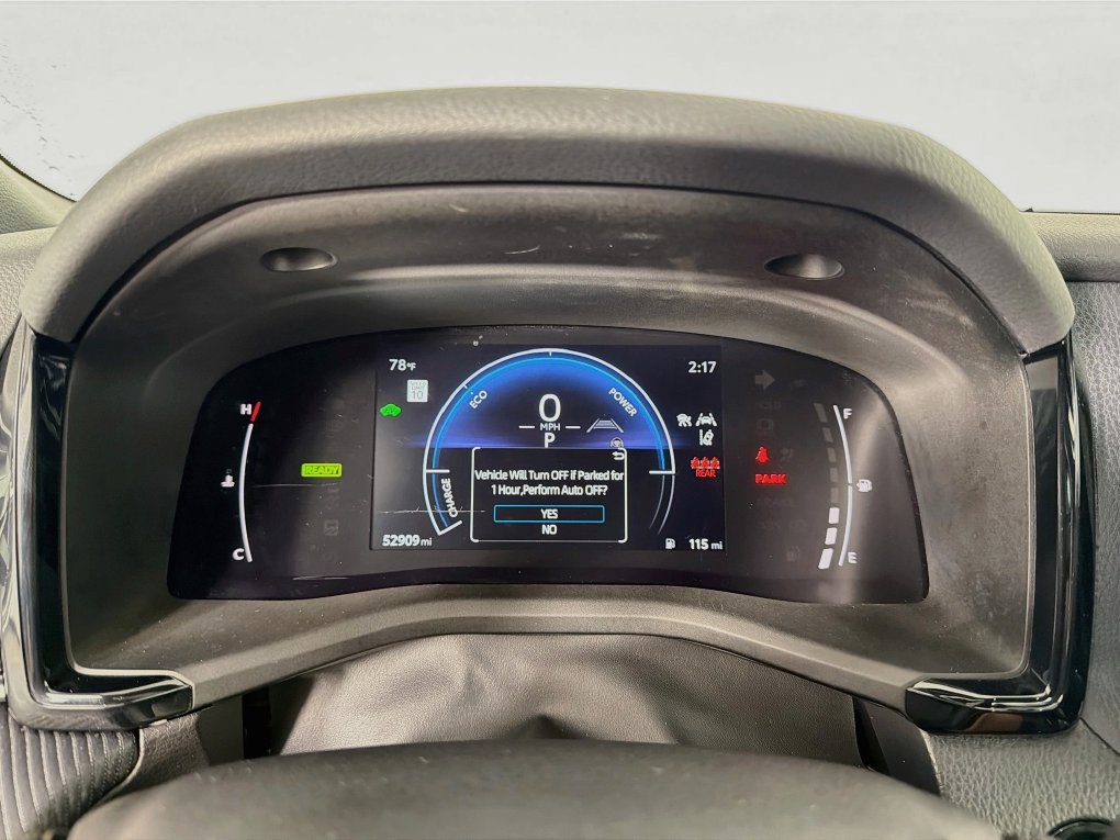 Used 2025 Toyota Camry SE FWD image 19