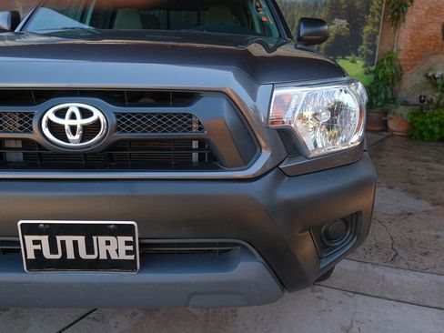 Used 2013 Toyota Tacoma 2WD Double Cab w/ Convenience Pkg image 36