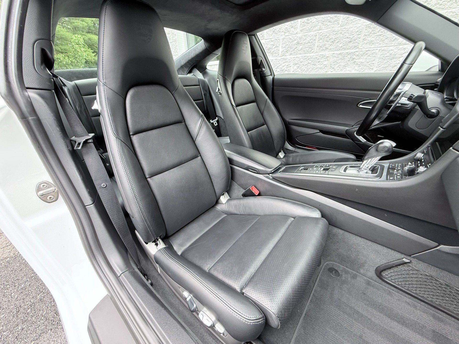 Used 2017 Porsche 911 Carrera 4 AWD/4WD image 43