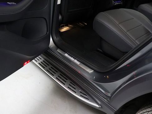 Certified 2026 Mercedes-Benz GLS 450 4MATIC image 32