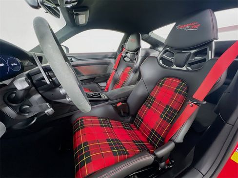 Certified 2024 Porsche 911 GT3 RS image 5