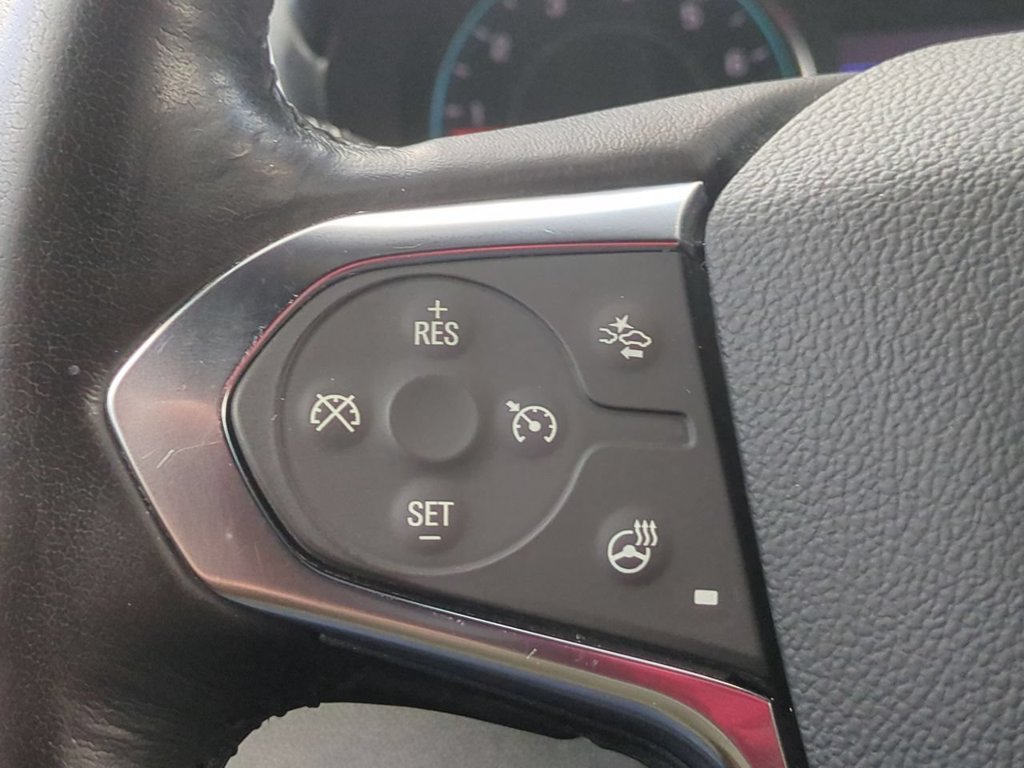 Used 2022 Chevrolet Traverse RS AWD/4WD image 15