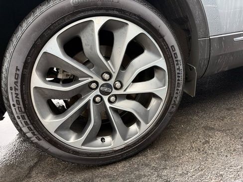 Used 2023 Lincoln Nautilus Reserve w/ Cargo Utility Package image 5