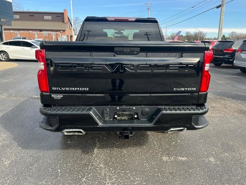 Used 2019 Chevrolet Silverado 1500 Custom Trail Boss w/ Custom Convenience Package image 6