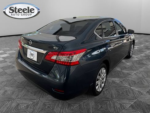 Used 2015 Nissan Sentra SV FWD image 5