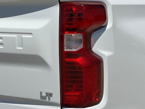 Used 2025 Chevrolet Silverado 1500 LT AWD/4WD image 34