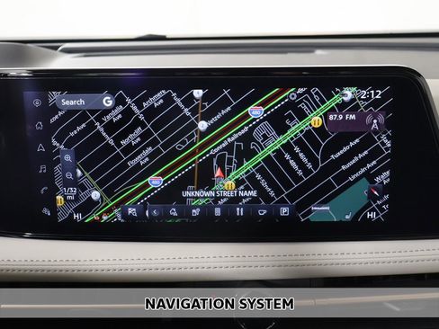 Used 2024 Nissan Ariya AWD image 3