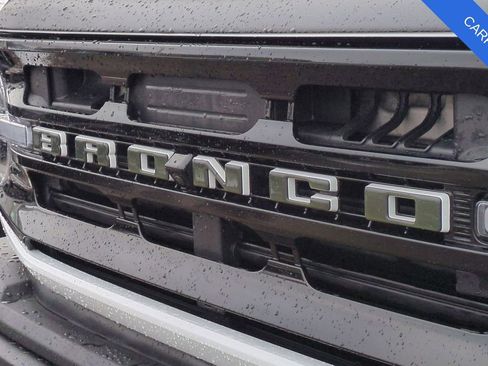 Used 2024 Ford Bronco Outer Banks w/ Sasquatch Package image 12