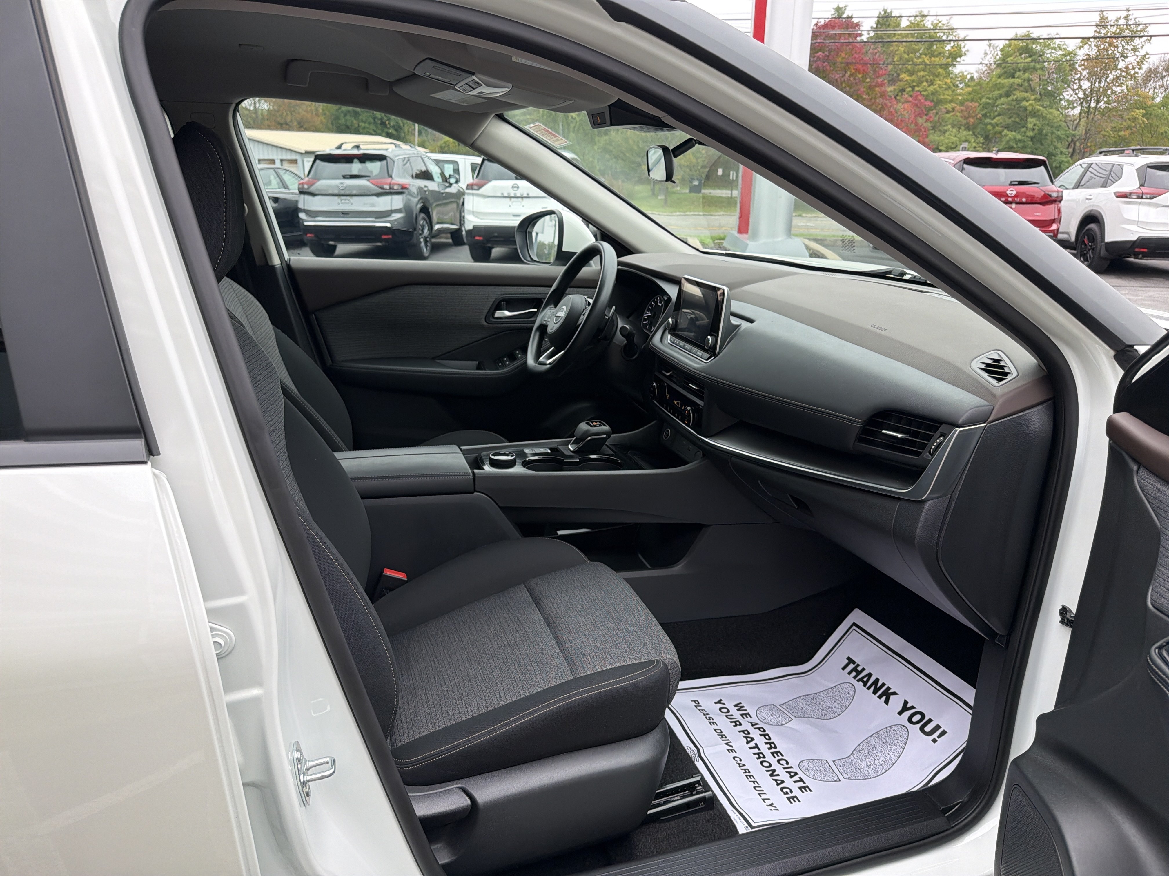 Certified 2023 Nissan Rogue SV AWD/4WD image 10