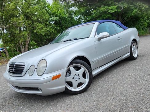 Used 2001 Mercedes-Benz CLK 430 Cabriolet image 4