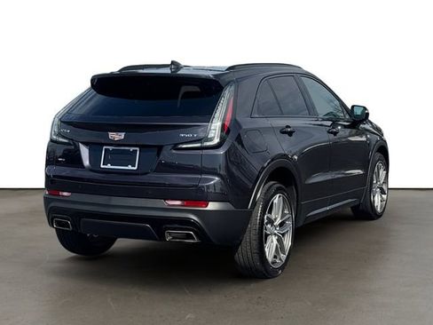 Certified 2023 Cadillac XT4 Sport w/ Cold Weather Package AWD/4WD image 5