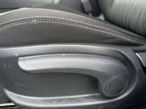 Used 2021 Kia Sportage LX image 12