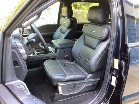 New 2026 Ford F250 Platinum w/ FX4 Off-Road Package image 27