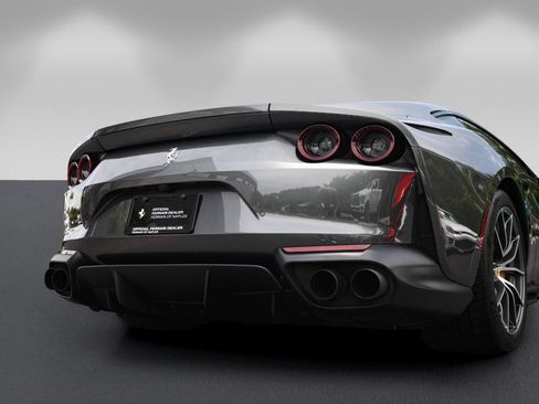 Certified 2019 Ferrari 812 Superfast RWD image 15