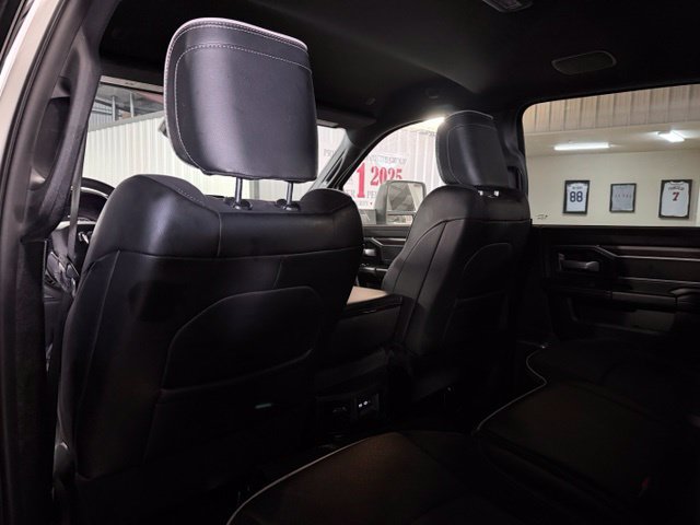 Used 2026 RAM 2500 Laramie AWD/4WD image 12