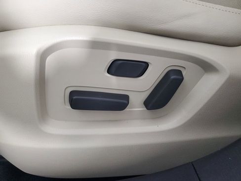 Used 2023 MAZDA CX-9 Touring image 32