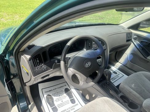 Used 2006 Hyundai Elantra GLS FWD image 11