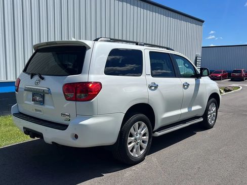 Used 2012 Toyota Sequoia Platinum AWD/4WD image 5