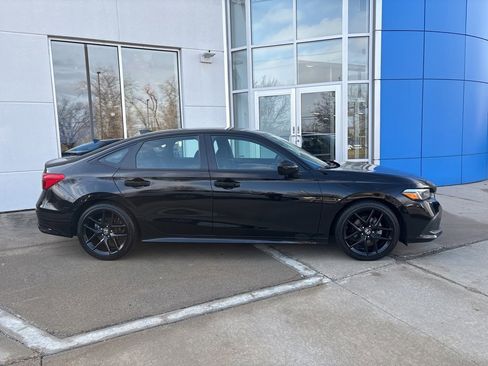 Used 2022 Honda Civic Sport image 7