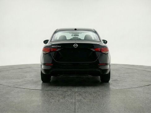 Used 2025 Nissan Sentra SV FWD image 7