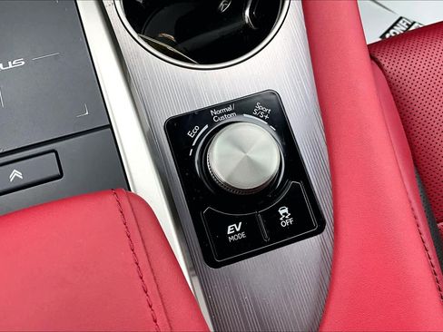 Used 2022 Lexus RX 450h F Sport image 33