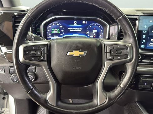 Used 2023 Chevrolet Silverado 1500 LTZ image 15