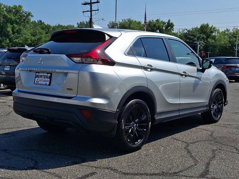 Used 2022 Mitsubishi Eclipse Cross LE AWD/4WD image 6