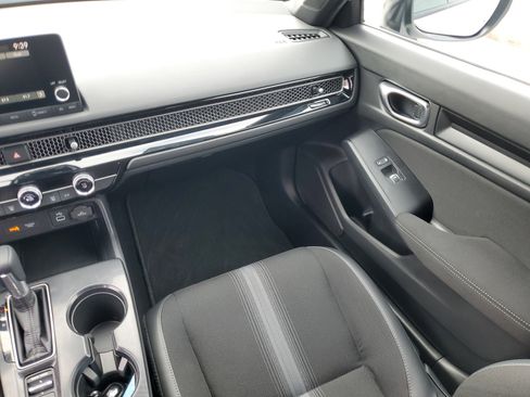Used 2024 Honda Civic Sport image 16